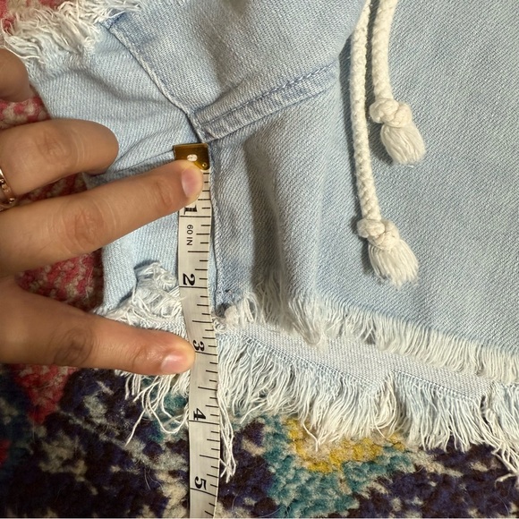 Aerie Women's XL Light Wash Pull On Denim Shorts Drawstring - Picture 5 of 6